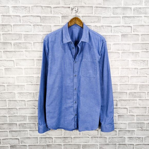 Lululemon Men's Blue chambray Button up Shirt single pocket size Large - Picture 1 of 7